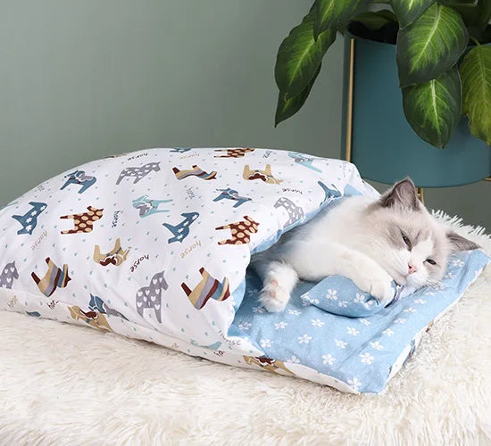 Winter Warm Cat Sleeping Bag Deep Sleep